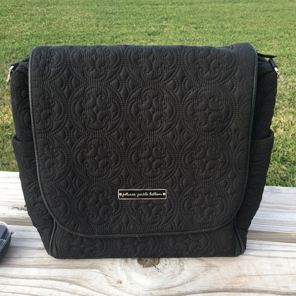 Boxy backpack in Central Park North Stop - Picture 1 of 8